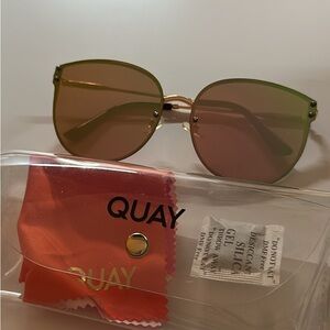 Quay Australia Women's Sunglasses - Gold and Brown (pink tone lenses)